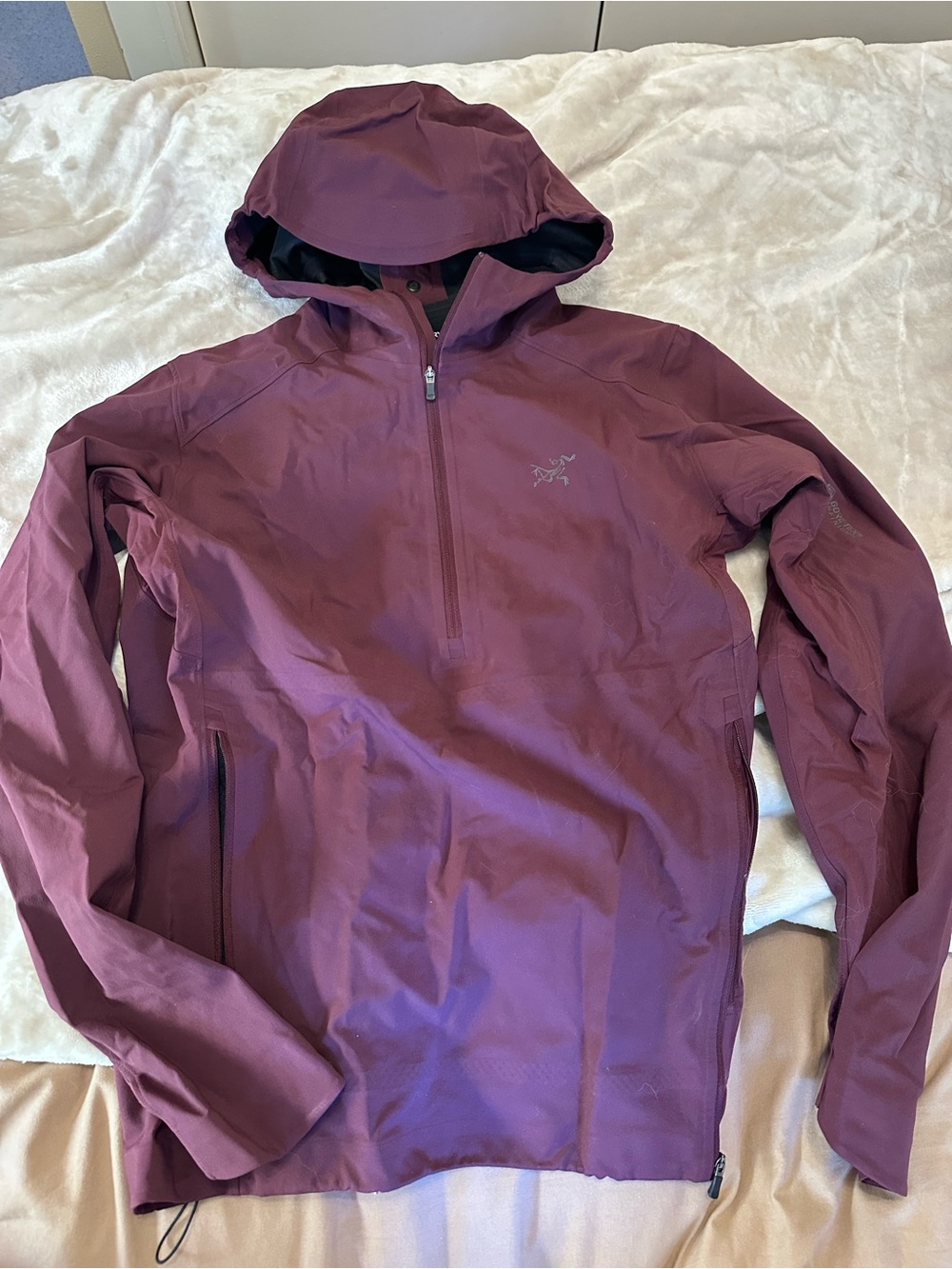 Arcteryx Trinio SL Anorak Gortex Maroon Size medium